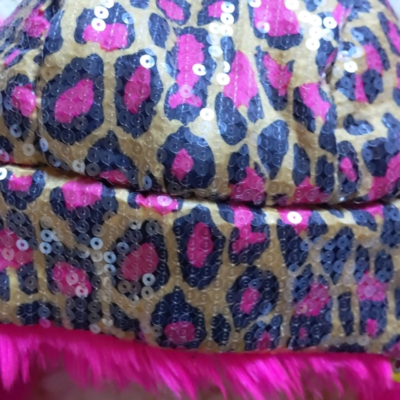 Peace of Cake Avatar Hat - Picture 5 of 6